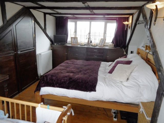  Image of 2 bedroom Terraced house for sale in Mill Road Stokenchurch High Wycombe HP14 at Mill Road  Stokenchurch, HP14 3TP