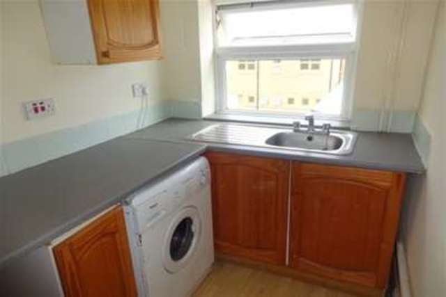  Image of Studio flat to rent in Corporation Street Walsall WS1 at Walsall, WS1 4HH