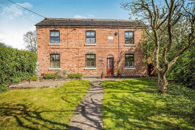  Image of 4 bedroom Detached house for sale in Wistaston Green Close Crewe CW2 at 1 Wistaston Green Close  Crewe, CW2 8RB