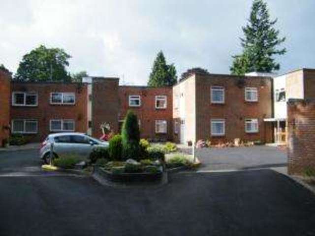  Image of 3 bedroom Flat for sale in Golf Links Road Ferndown BH22 at 104 Golf Links Road Ferndown Dudsbury, BH22 8DA