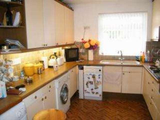  Image of 3 bedroom Flat for sale in Golf Links Road Ferndown BH22 at 104 Golf Links Road Ferndown Dudsbury, BH22 8DA
