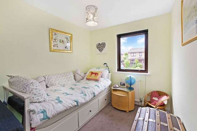  Image of 4 bedroom Detached house for sale in Stoneyflatts Crescent South Queensferry EH30 at Stoneyflatts Crescent  South Queensferry, EH30 9XX
