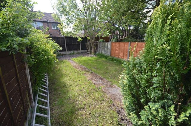  Image of 3 bedroom Terraced house to rent in Westwood Avenue Poulton-Le-Fylde FY6 at Westwood Avenue  Poulton-Le-Fylde, FY6 7EN