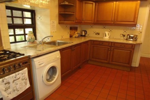  Image of 1 bedroom Property to rent in Church Houses Cedar Street Hollingwood Chesterfield S43 at Chesterfield, S43 2LF