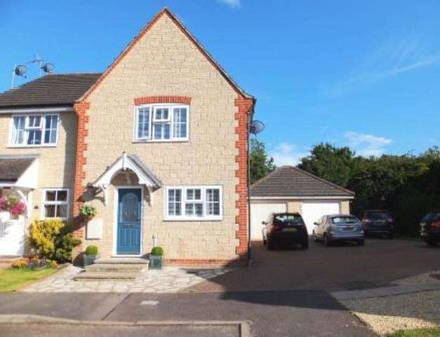  Image of 3 bedroom Semi-Detached house for sale in Berners Way Faringdon SN7 at Berners Way  FARINGDON, SN7 7NP