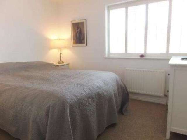  Image of 3 bedroom Semi-Detached house for sale in Berners Way Faringdon SN7 at Berners Way  FARINGDON, SN7 7NP