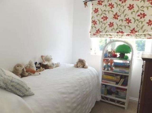  Image of 3 bedroom Semi-Detached house for sale in Berners Way Faringdon SN7 at Berners Way  FARINGDON, SN7 7NP