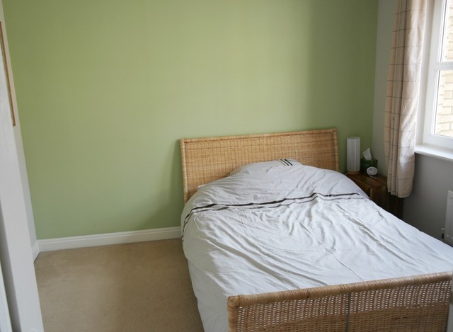  Image of 5 bedroom Detached house to rent in Florence Way Knaphill Woking GU21 at Knaphill  Woking, GU21 2FE
