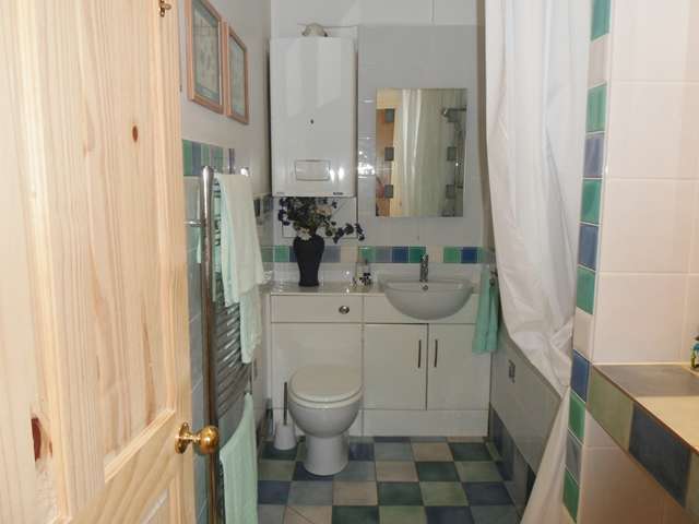  Image of 5 bedroom End of Terrace for sale in Fore Street Seaton EX12 at Fore Street  Seaton, EX12 2AN