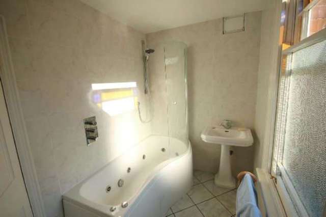  Image of 7 bedroom Detached house for sale in Abbey Hill Kenilworth CV8 at Abbey Hill  Kenilworth, CV8 1LU