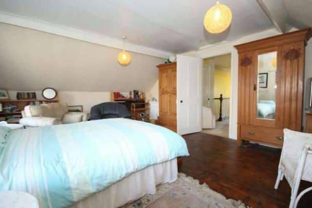  Image of 7 bedroom Detached house for sale in Abbey Hill Kenilworth CV8 at Abbey Hill  Kenilworth, CV8 1LU