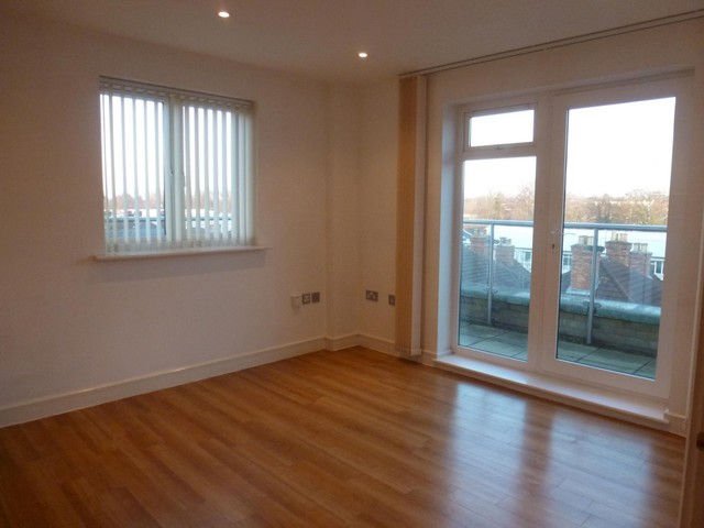  Image of 1 bedroom Apartment to rent in Walnut Tree Close Guildford GU1 at Abbots Yard Walnut Tree Close Guildford, GU1 4RW