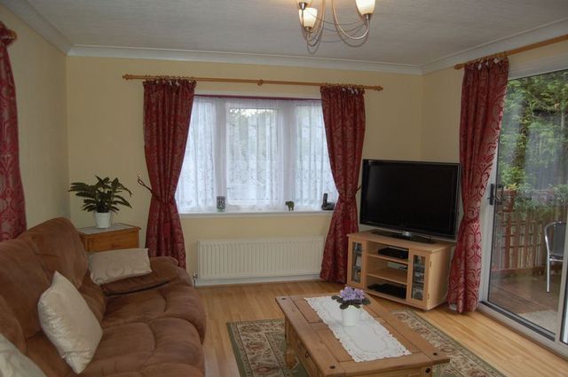  Image of 1 bedroom Retirement Property for sale in Acorn Close Pine View Park Maulden Bedford MK45 at Acorn Close Maulden Bedford, MK45 2FJ