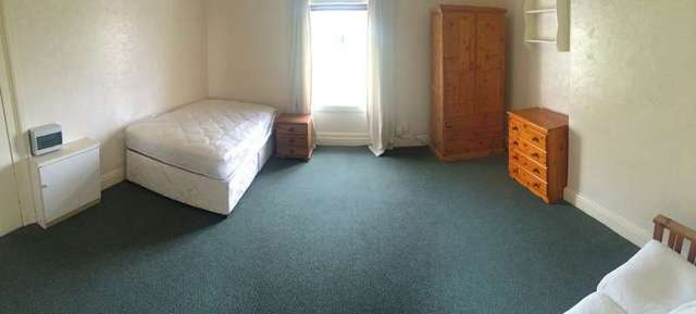  Image of 1 bedroom Flat to rent in Aigburth Vale Aigburth Liverpool L17 at Liverpool Merseyside, L17 0DE