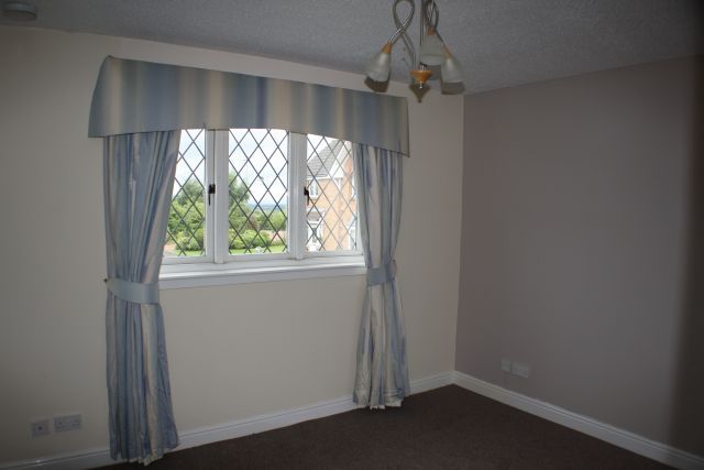  Image of 3 bedroom Detached house to rent in Alba Gardens Carluke ML8 at Carluke South Lanarkshire South Lanarkshire, ML8 5UZ