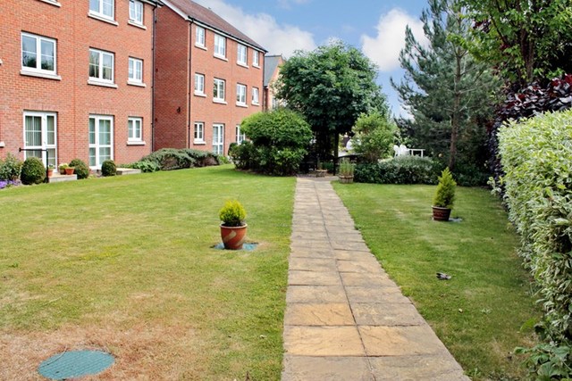  Image of 1 bedroom Retirement Property for sale in Railway Street Braintree CM7 at Railway Street  Braintree, CM7 3JU