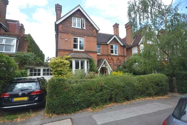  Image of 1 bedroom House Share to rent in Alexandra Road Reading RG1 at Alexandra Road  Reading, RG1 5PF