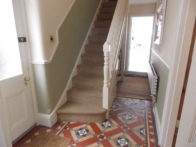  Image of 4 bedroom Terraced house for sale in Alexandra Road Frome BA11 at Alexandra Road  Frome, BA11 1LU