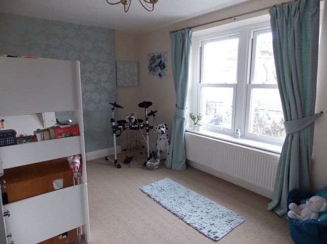 Image of 4 bedroom Terraced house for sale in Alexandra Road Frome BA11 at Alexandra Road  Frome, BA11 1LU
