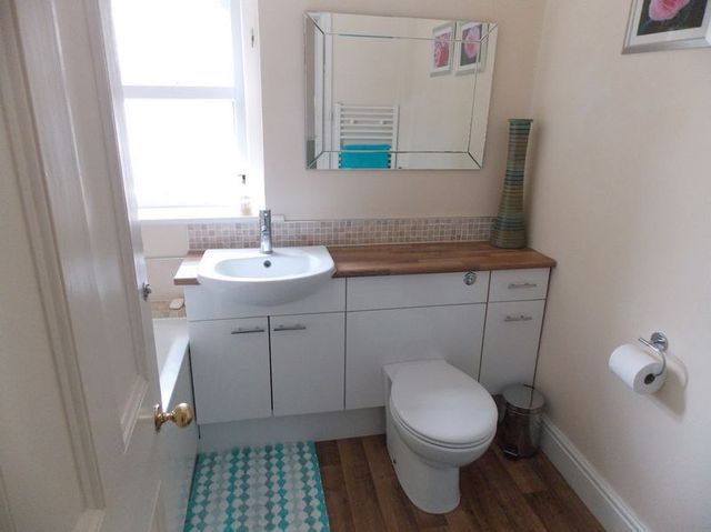  Image of 4 bedroom Terraced house for sale in Alexandra Road Frome BA11 at Alexandra Road  Frome, BA11 1LU