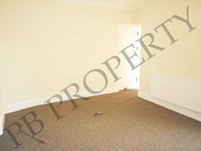  Image of 1 bedroom Ground Flat to rent in Alexandra Road Gorseinon Swansea SA4 at Alexandra Road  Gorseinon, SA4 4PE