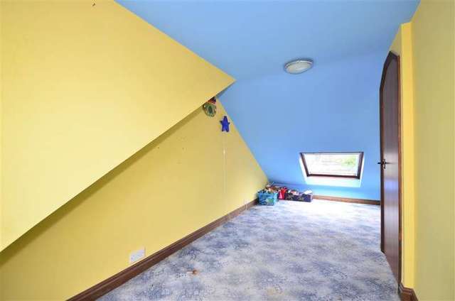  Image of 2 bedroom End of Terrace for sale in Alfred Street East Cowes PO32 at East Cowes Isle of Wight East Cowes, PO32 6SA