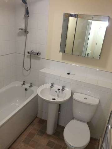  Image of 2 bedroom Flat to rent in Poulton Road Wallasey CH44 at Wallasey Merseyside, CH44 4BT