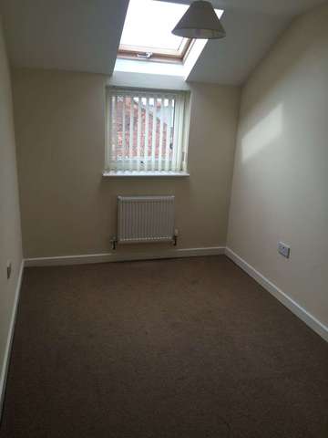  Image of 2 bedroom Flat to rent in Poulton Road Wallasey CH44 at Wallasey Merseyside, CH44 4BT