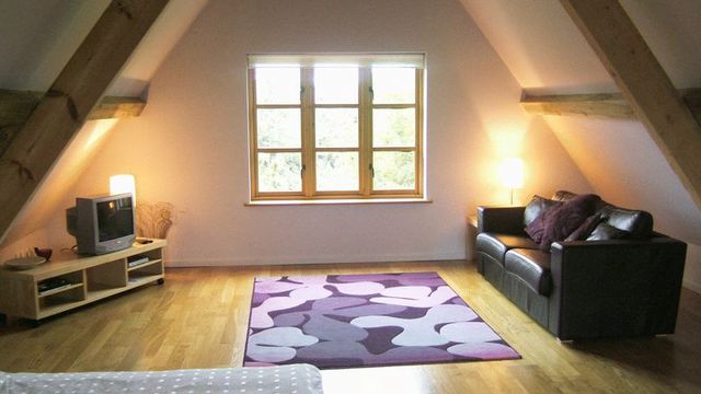  Image of 1 bedroom Flat to rent in Withen Lane Aylesbeare Exeter EX5 at Withen Lane Aylesbeare Exeter, EX5 2JQ