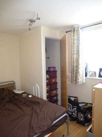  Image of 2 bedroom Apartment for sale in Charlton Road Keynsham Bristol BS31 at Charlton Road  Keynsham, BS31 2JA