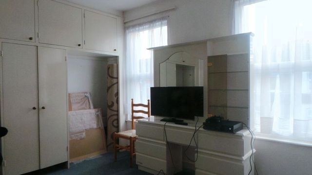  Image of 2 bedroom Terraced house for sale in Argyle Road London N18 at Argyle Road  Edmonton, N18 2PP