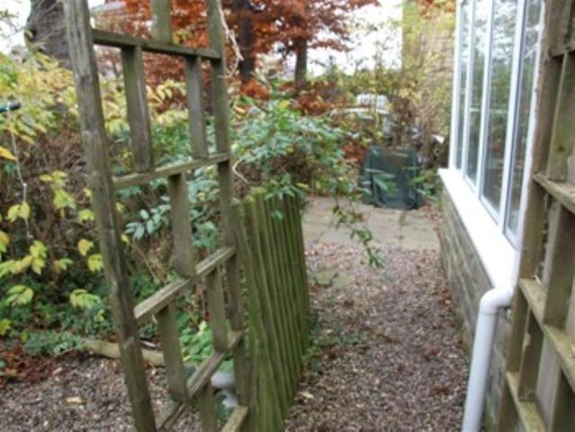  Image of 2 bedroom End of Terrace to rent in Armitage Square Pudsey LS28 at Pudsey Leeds Pudsey, LS28 8PX