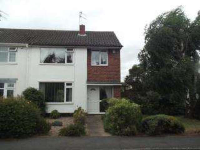  Image of 3 bedroom Detached house for sale in Ashchurch Drive Nottingham NG8 at Wollaton Nottingham Bilborough, NG8 2RB