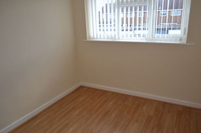  Image of 3 bedroom Terraced house to rent in Avis Walk Fazakerley Liverpool L10 at Avis Walk Fazakerley Liverpool, L10 4YT