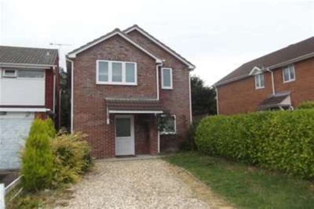  Image of 3 bedroom Detached house to rent in Bailey Crescent Poole BH15 at Poole, BH15 3EZ