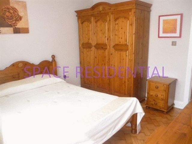  Image of 2 bedroom Flat to rent in Ballards Lane London N3 at Ballards Lane  Finchely, N3 1NJ