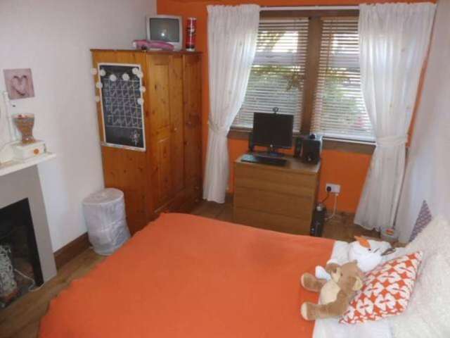  Image of 3 bedroom Detached house to rent in Barclay Square Renfrew PA4 at Barclay Square  Renfrew, PA4 8DY