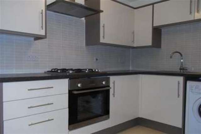  Image of 2 bedroom Flat to rent in Castle Street Paisley PA1 at Paisley, PA1 2JP
