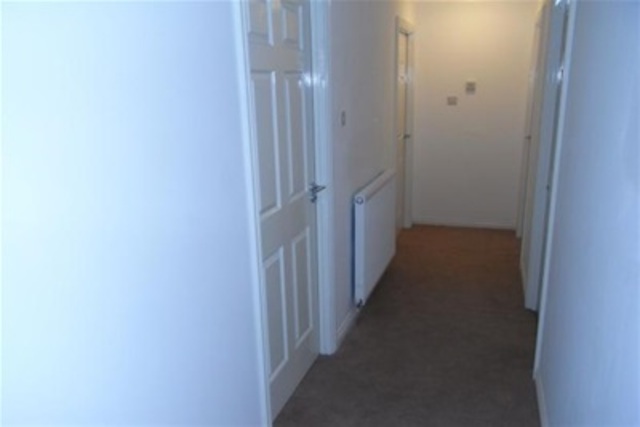  Image of 2 bedroom Flat to rent in Castle Street Paisley PA1 at Paisley Renfrewshire Renfrewshire, PA1 2JP