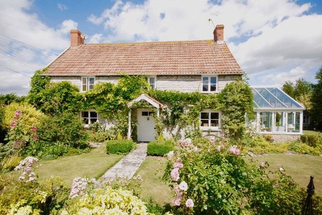  Image of 5 bedroom Detached house for sale in Church Street Barton St. David Somerton TA11 at Church Street Barton St. David Somerton, TA11 6BU