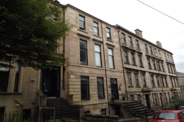  Image of 2 bedroom Flat to rent in Cecil Street Glasgow G12 at Hillhead Glasgow Glasgow, G12 8RQ
