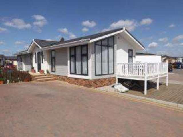  Image of 3 bedroom Detached house for sale in Hayes Chase Battlesbridge Wickford SS11 at Battlesbridge Wickford Battlesbridge, SS11 7QT