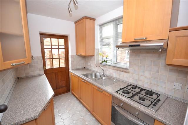  Image of 3 bedroom Property to rent in Bawtry Road London N20 at Whetstone, N20 0ST