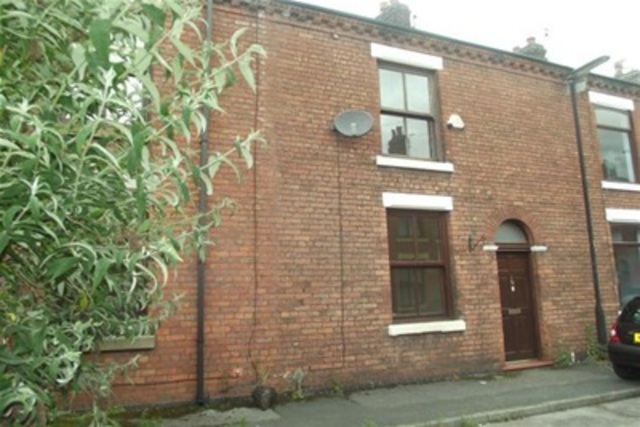  Image of 2 bedroom Detached house to rent in Bedford Square Leigh WN7 at Leigh, WN7 2AA