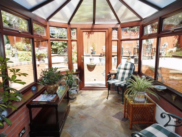  Image of 4 bedroom Detached house for sale in Beechwood Grove Pencoed Bridgend CF35 at Beechwood Grove Pencoed Bridgend, CF35 6SU