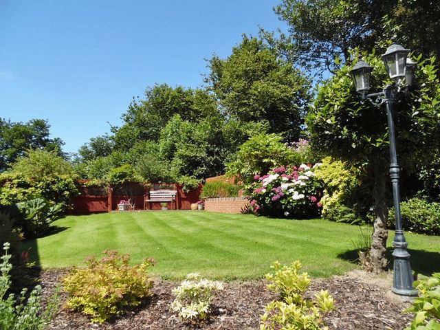  Image of 4 bedroom Detached house for sale in Beechwood Grove Pencoed Bridgend CF35 at Beechwood Grove Pencoed Bridgend, CF35 6SU