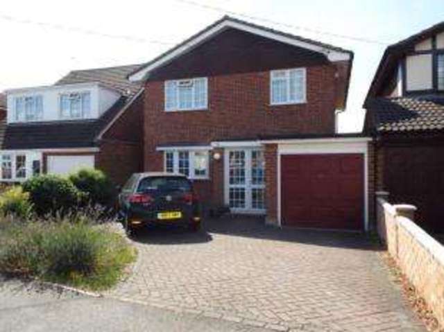  Image of 4 bedroom Detached house for sale in Wincoat Drive Benfleet SS7 at Benfleet Essex South Benfleet, SS7 5AH