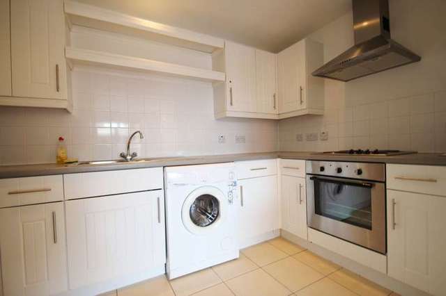  Image of 1 bedroom Apartment to rent in Bemerton Street London N1 at Bermerton Street  London, N1 0BS
