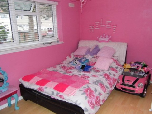  Image of 3 bedroom Semi-Detached house for sale in Bidhams Crescent Tadworth KT20 at Tadworth Surrey Tadworth, KT20 5HE