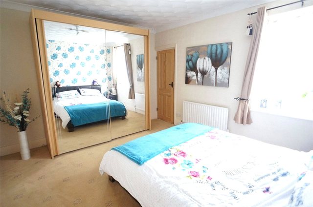  Image of 3 bedroom Terraced house to rent in Bill Street Road Strood Rochester ME2 at Rochester Kent Frindsbury, ME2 4QY